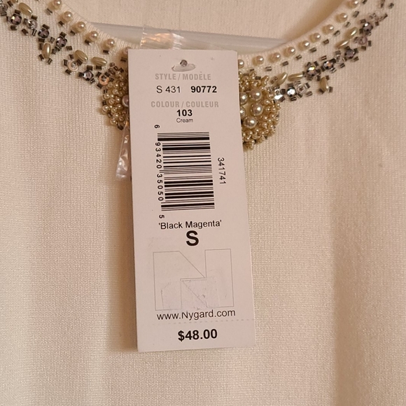 Light tank top. Still had the tags - Picture 4 of 4